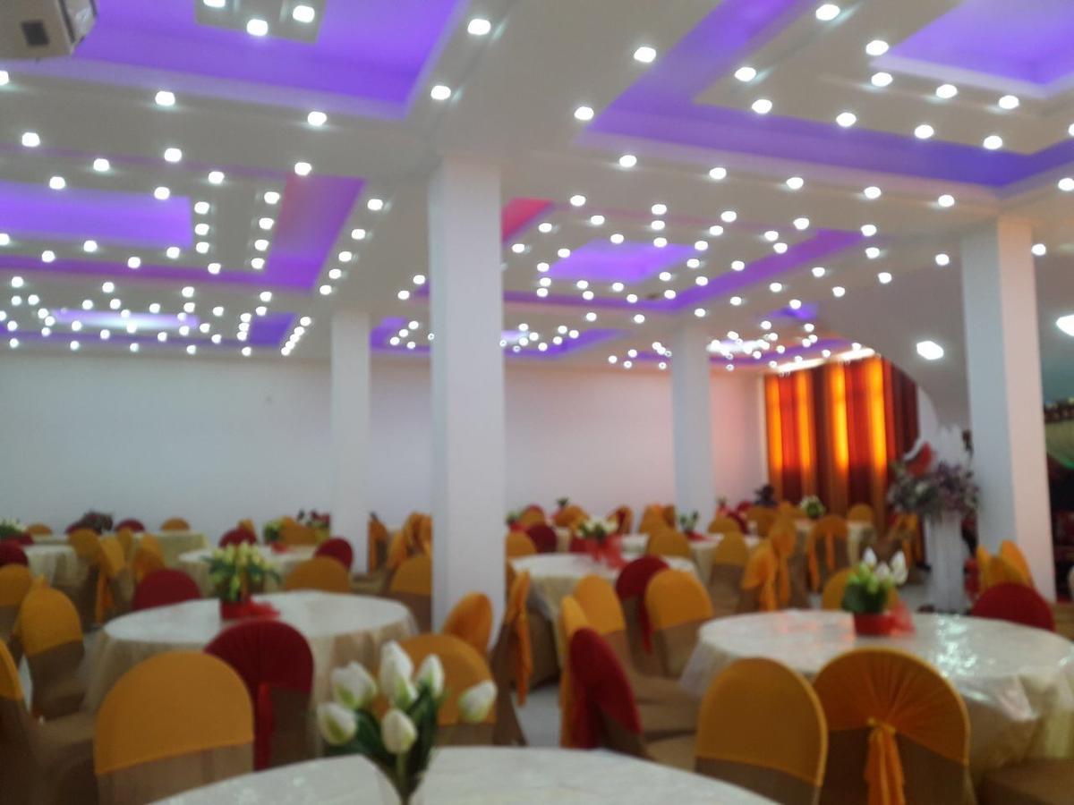 Avanya Hotel And Reception Hall Angunakolapelessa المظهر الخارجي الصورة